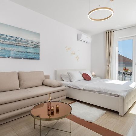 Luxury Studio Apartment Honeymoon Selce Exteriér fotografie