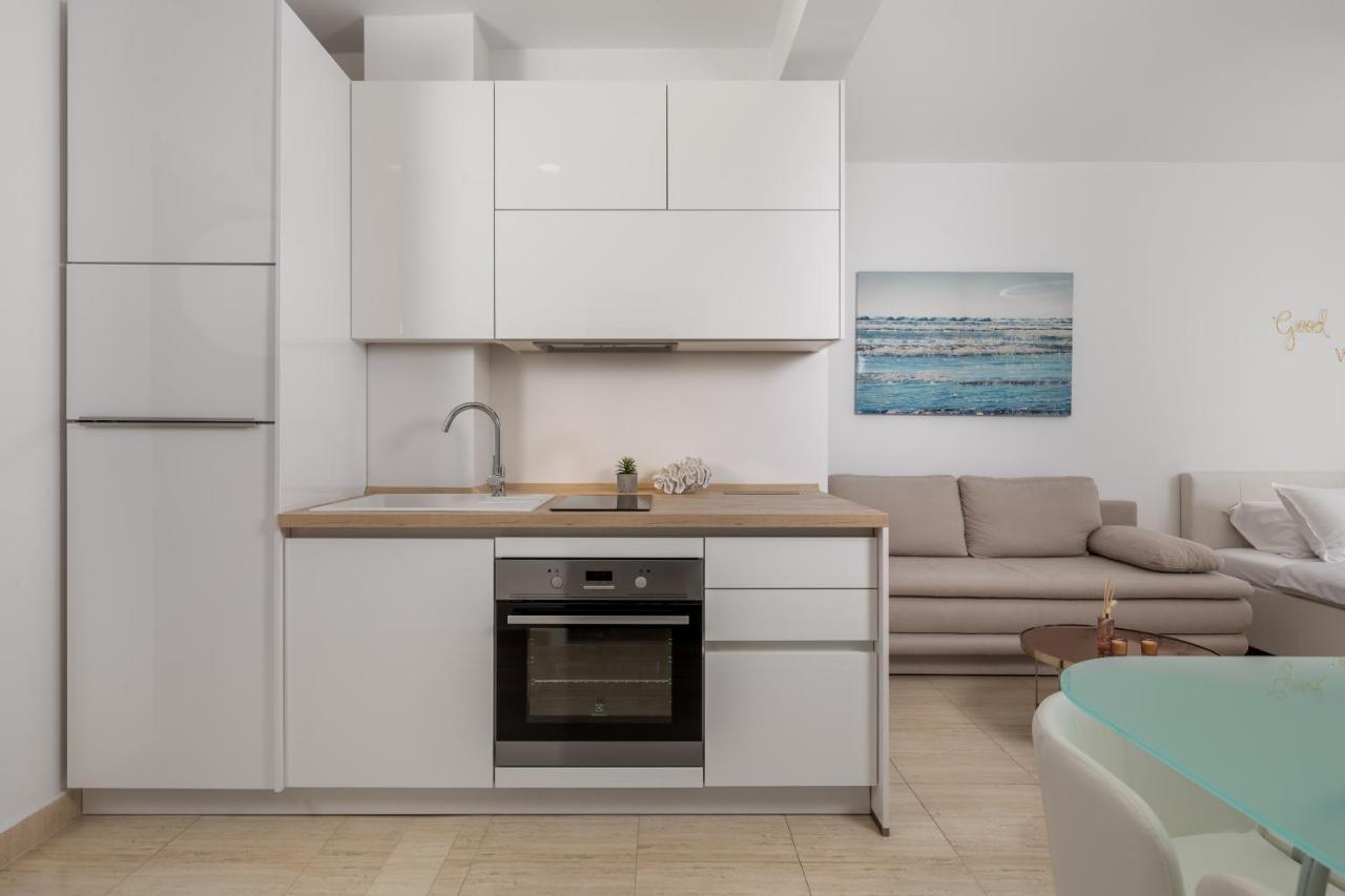 Luxury Studio Apartment Honeymoon Selce Exteriér fotografie